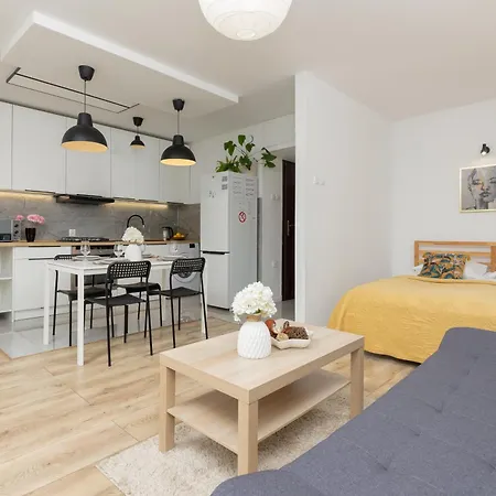 Arsenal By Renters * Warschau