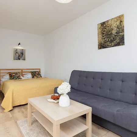 Arsenal By Renters Warschau